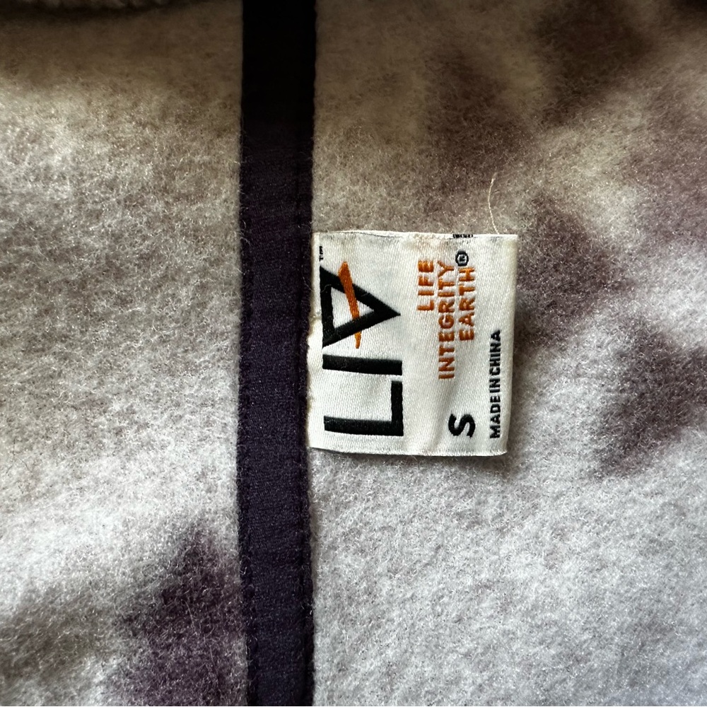 Aztec Patterned Hoodie - Picture 2 of 2